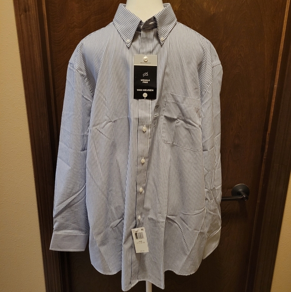 Van Heusen Men's Blue Striped Shirt NWT - Picture 2 of 13